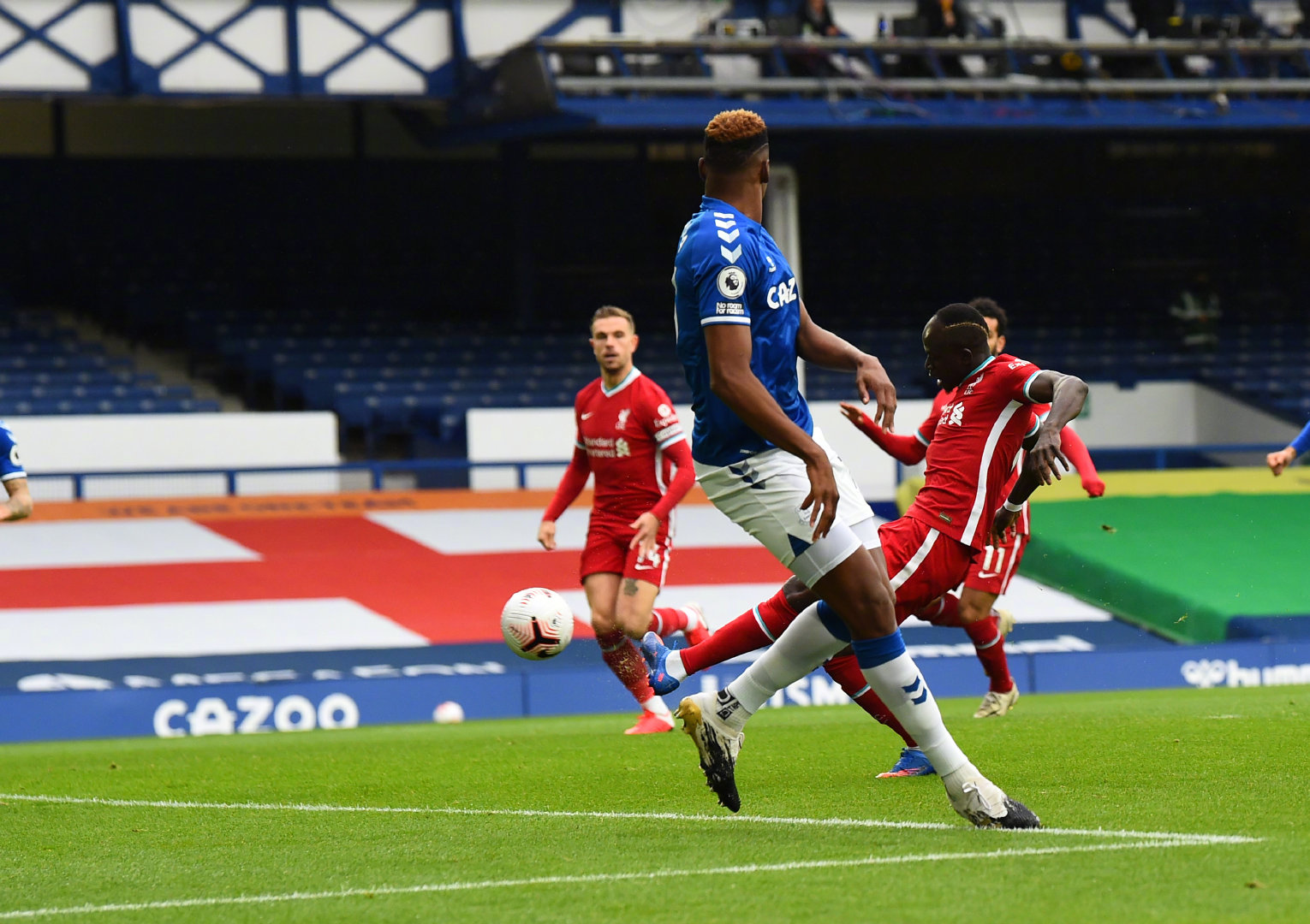 不少老球迷 不少老球迷